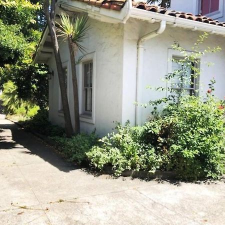 Elegant Spacious Private Studio ~ Upscale Berkeley Exterior photo